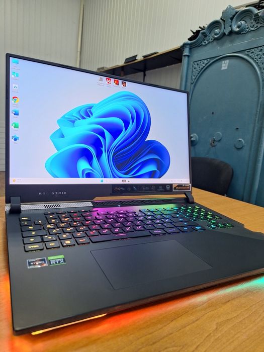 Asus ROG Strix Scar 17 G733QS Ryzen 9 5900HX RTX 3080 16Gb 32/1Tb