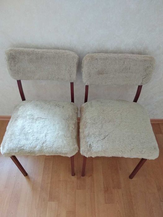 Стілець. Стільці для вітальні.