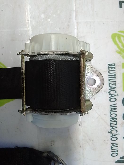Cinto trás direito AUDI A3 (8P1)