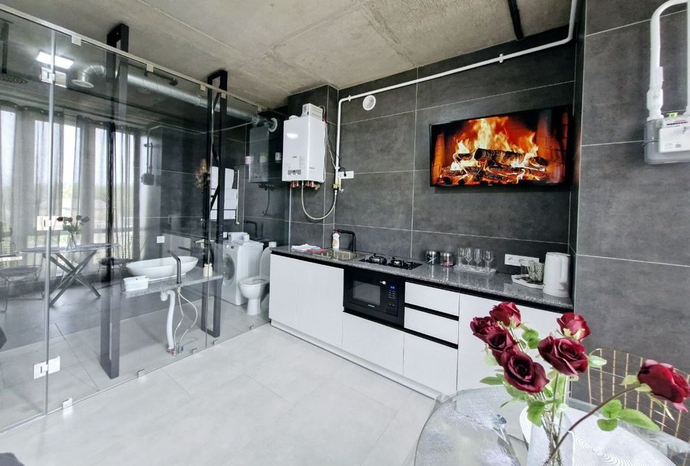 Ексклюзивні апартаменти в стилі Loft.Подобово. Рівне.Центр.