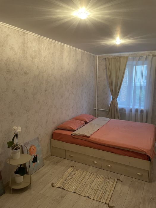3-кім Євроремонт в центрі,дві окремі спальні ( варітсть за пару )