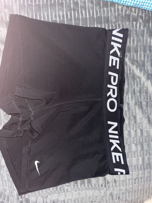 Продам шорти NIKE PRO