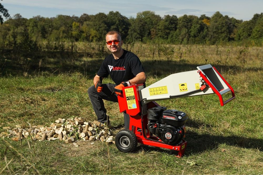 Комплексний догляд за ділянкою, садом, газоном та рослинами