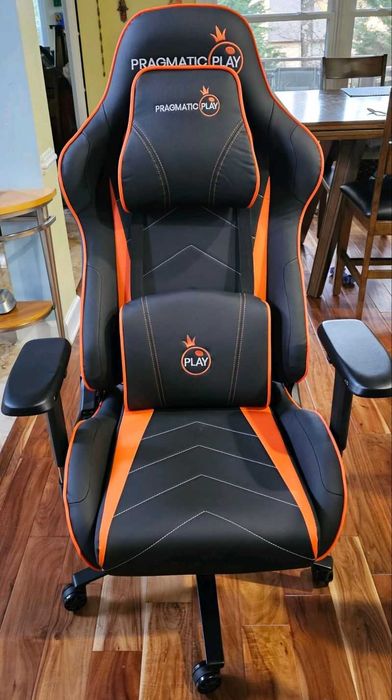 Cadeira Gaming Pragmatic Play PRO XL (Nunca usada)