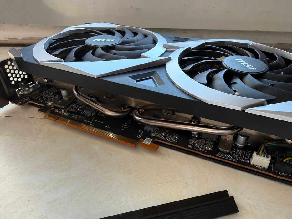 MSI Radeon RX 6750 XT MECH 2X OC 12GB GDDR6