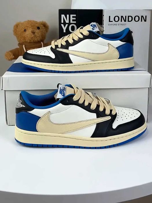 Jordan 1 Retro Low OG SP Fragment x Travis Scott Rozmiar 42