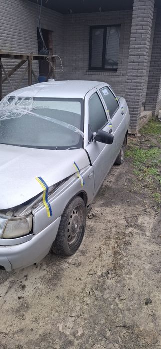 Автомобіль Ваз 2110