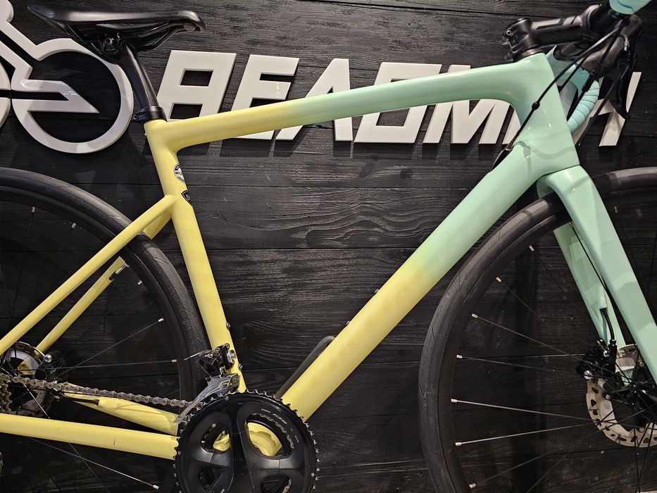 Шосейний велосипед Specialized Tarmac SL6 Sport.Не Trek, не Canyon, не Rose. Шоссейный  Карбоновый велосипед  Шосе Карбон