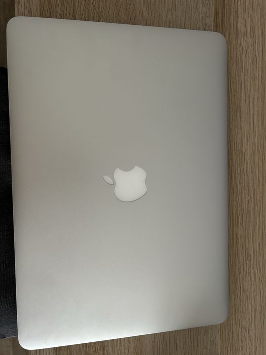 MacBook Air 13” 2017