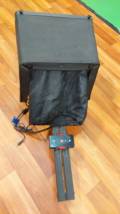 Teleponto / Teleprompter Profissional de Estúdio TV com Trilhos Deslizantes + Monitor