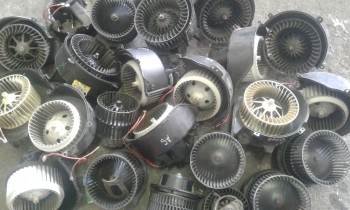 моторчик печки пічки Opel Astra H G J Vectra B C Omega Zafira Insignia