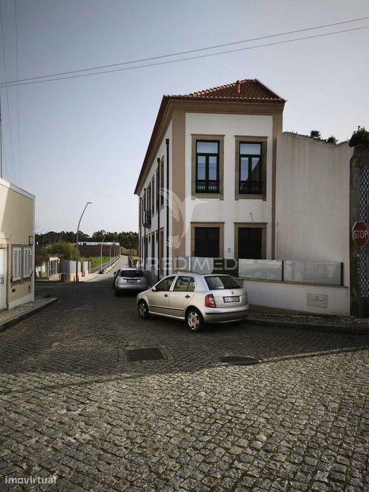 Apartamento novo  T0+1 no centro de Ovar