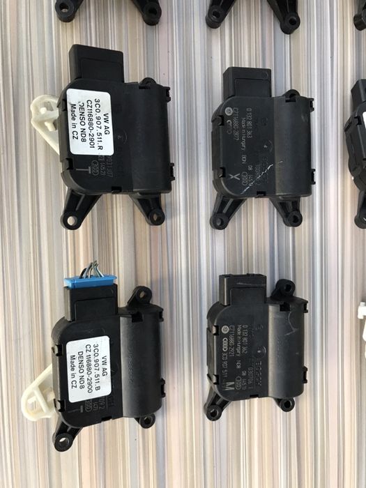 Моторчик заслонки климат контролю Пассат Б6 моторчик заслонки Passat