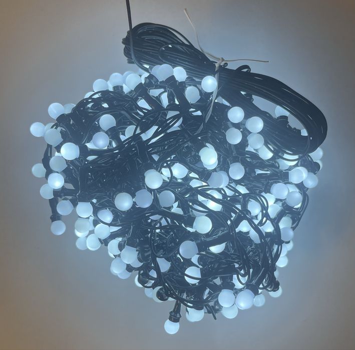 Lampki choinkowe 400 LED 20 m Jumi zimny biały pilot timer