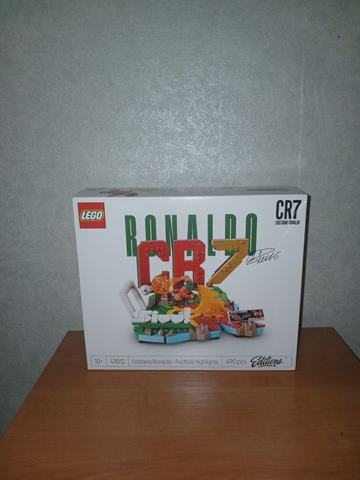 Lego minifigures, CR7
