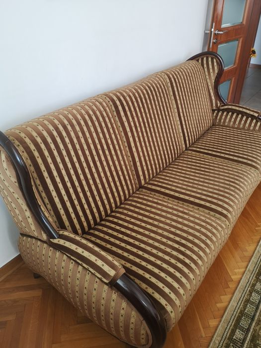 Wersalka rozkładana wraz z fotelami