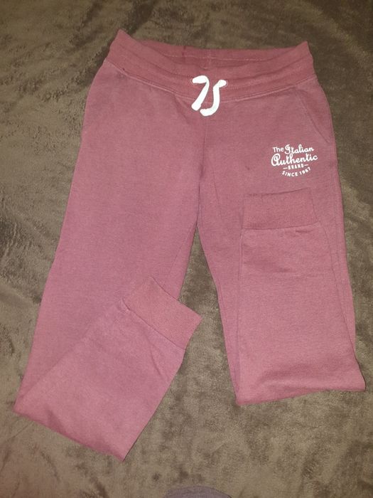 Пакет речей для дівчинки.