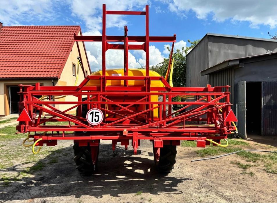 Opryskiwacz 1600l