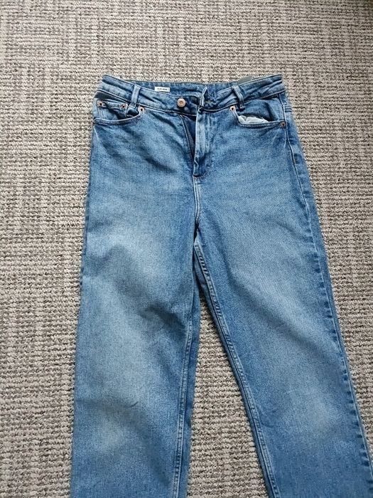 Spodnie jeansowe z wysokim stanem typu slim mom