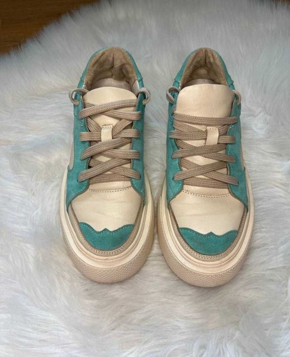 Кроссовки кеды бежевые белые кожаные натуральные замшевые