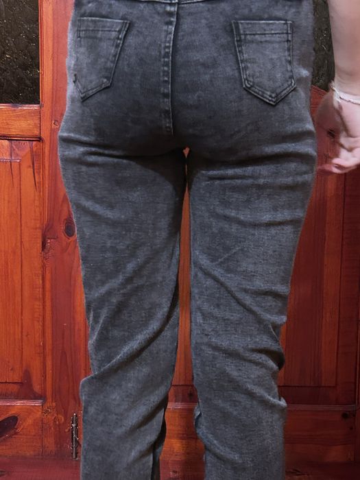 Джинси гарноі якості