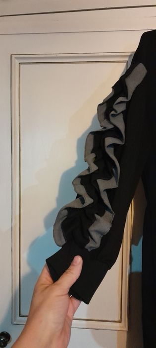 Vestido preto manga comprida