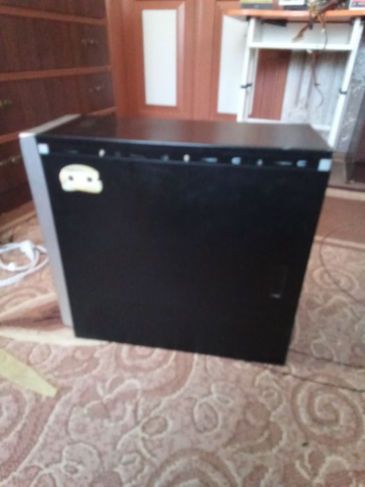 Системной блок хороший