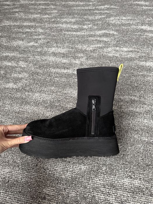 UGG Classic Dipper Black