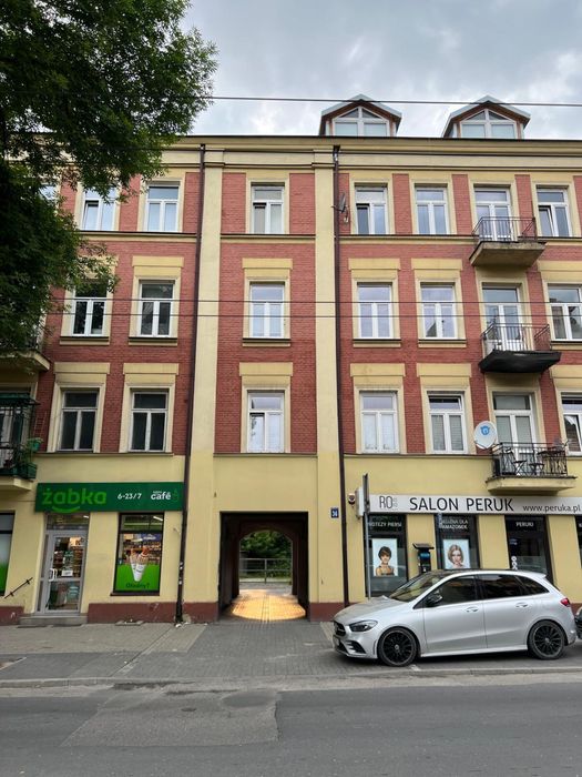 Duża kawalerka w centrum
