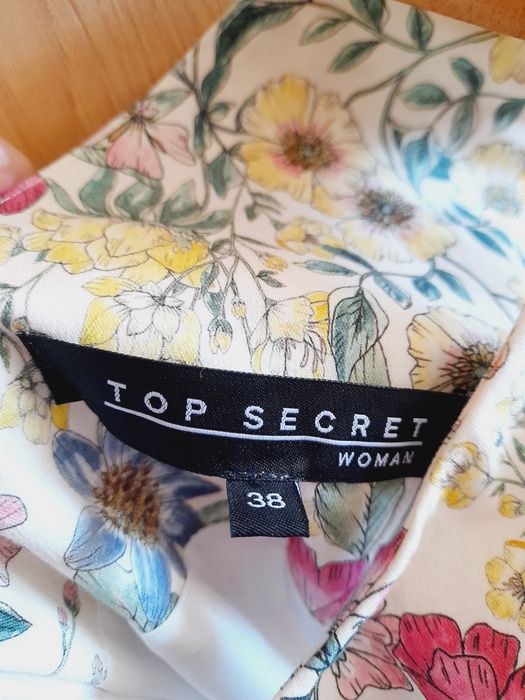 Biała sukienka w kwiaty M 38 Top Secret
