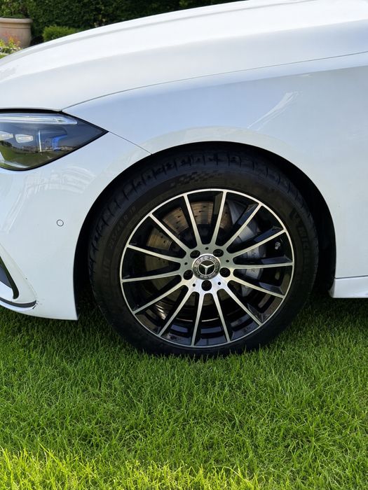 Mercedes C 300e  AMG