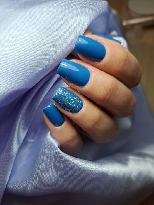 Unhas de gelinho pestanas e depilacao a laser.