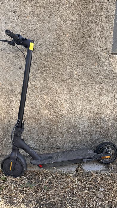 Vendo trotinete xiaomi essential (Ler Descrição)