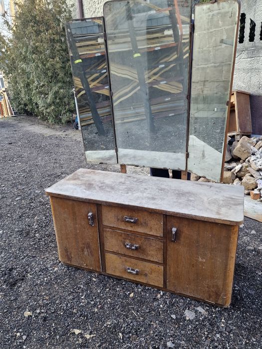 Toaletka do renowacji