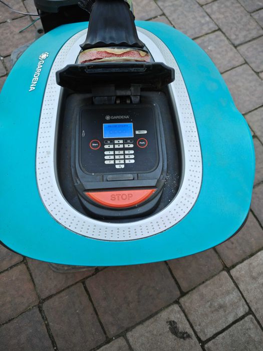 Kosiarka Gardena R100Li Duza
