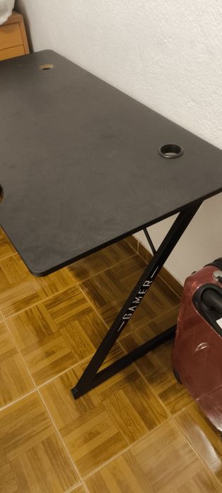 Mesa gaming jysk 60x120