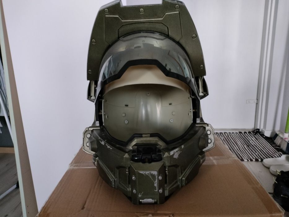 Hełm kask halo cosplay