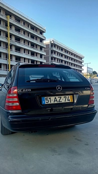 Mercedes-Benz C 220 — fotografia 6