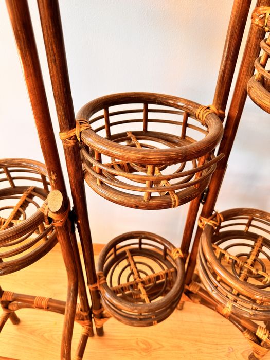 Kwietnik rattanowy skladany stojak na kwiatki rattan organizer prl