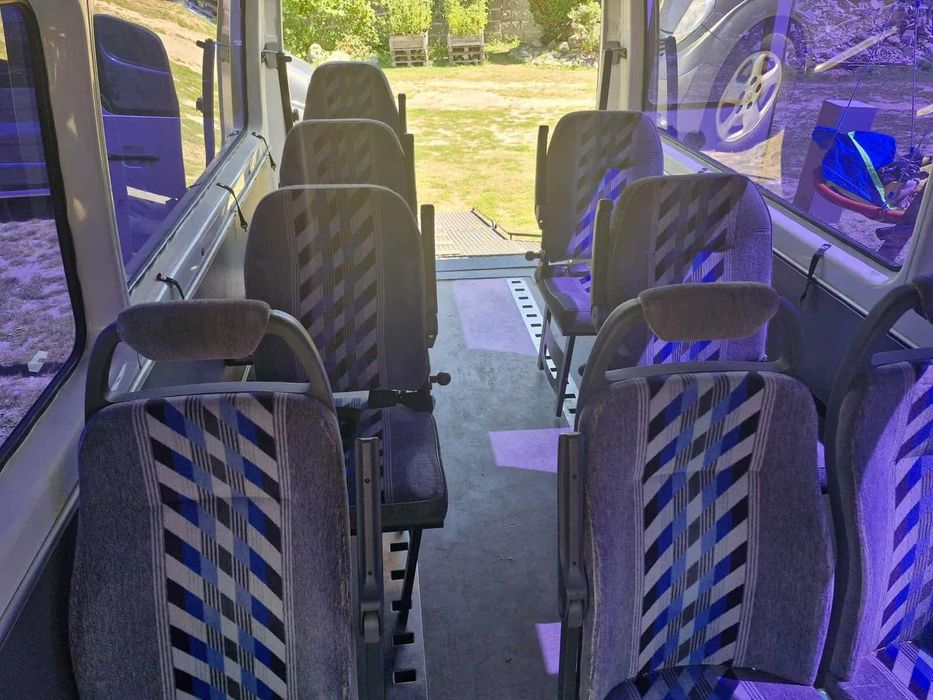 VW Lt 28 2,5 SDI do przewozu osób niepełnosprawnych.