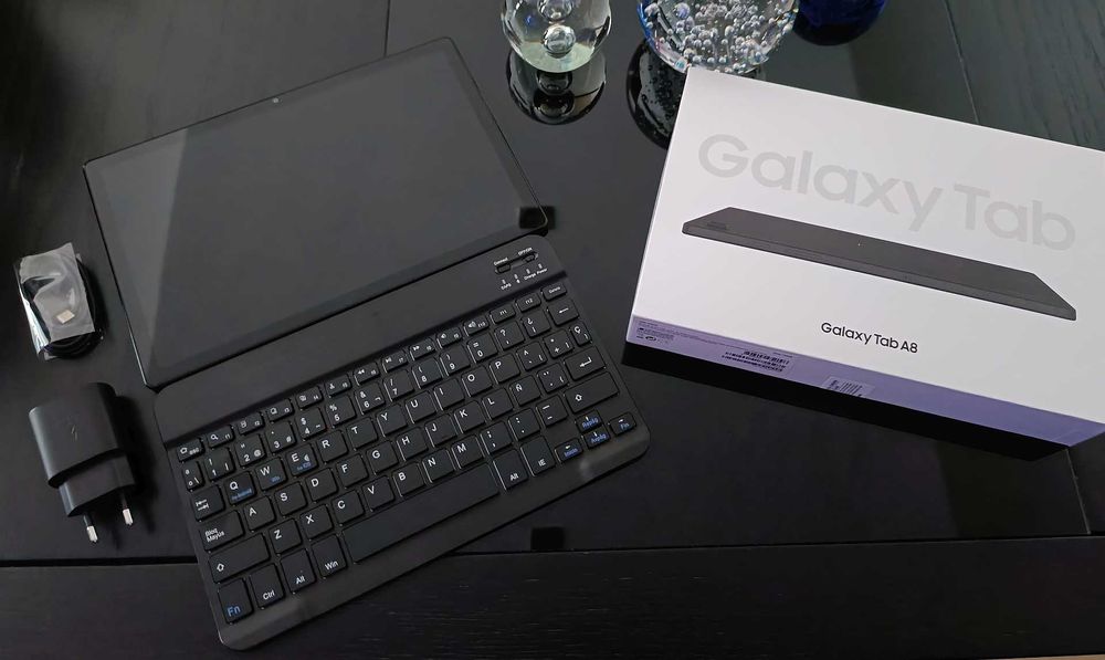 Tablet WIFI+LTE 10.5" Android Samsung A8 X205 4GB/64GB + Keyboard64584774045953120