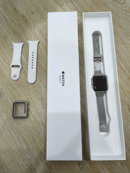 Apple Watch Series 3 GPS 38mm – Bom estado + extras