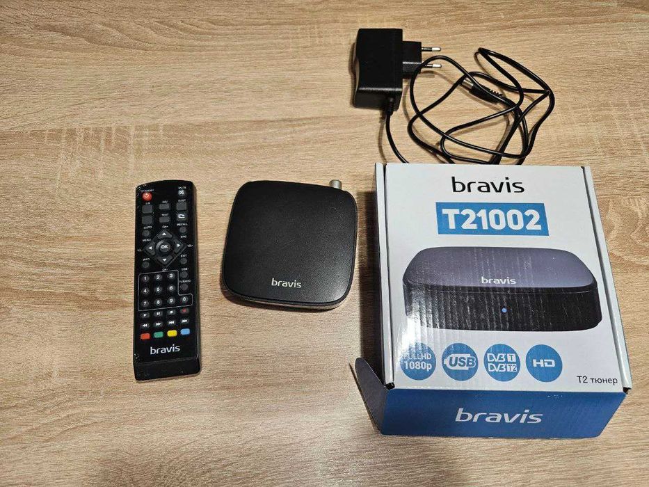Цифровий тюнер bravis t21002