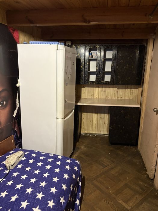 2 комнаты в комуне Центр ул.Садовая 4000 +1000грн коммуналка