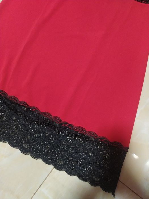 Красива    сукня