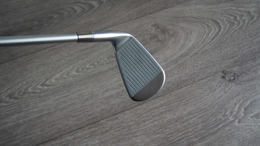 Kij do golfa Mizuno JPX 923  Tour  iron 7 - IDEAŁ
