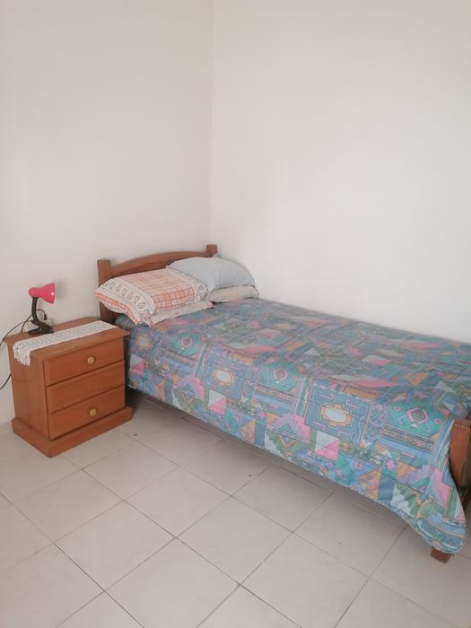Quarto para Alugar - Queluz