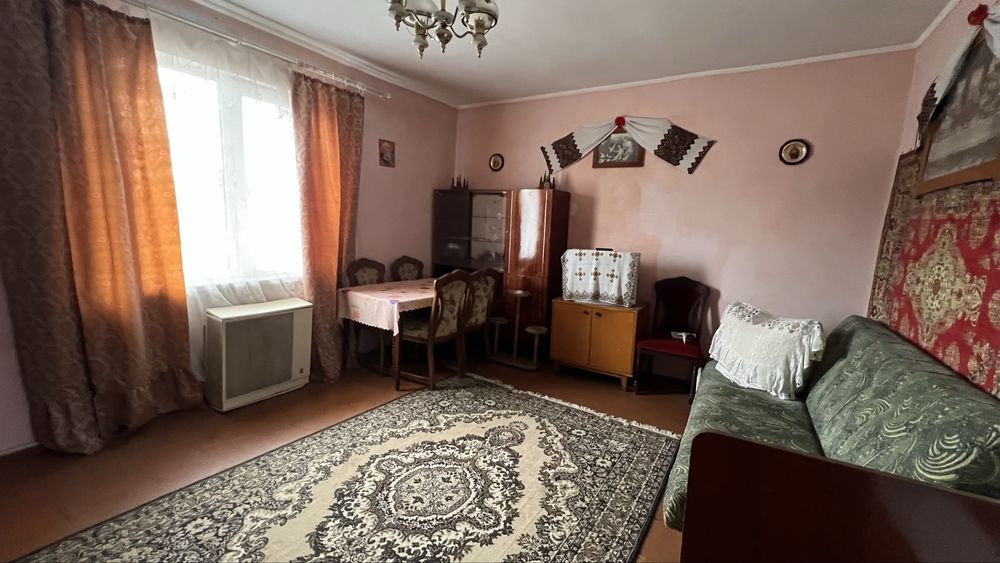 Продам двокімнатний будинок у селі Фалиш, вул. Шевченка