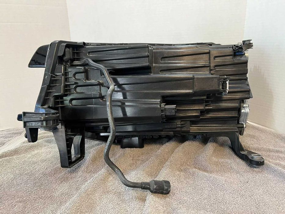 2024 VOLKSWAGEN ATLAS фара LED OEM 3CN941082 3CN941081
