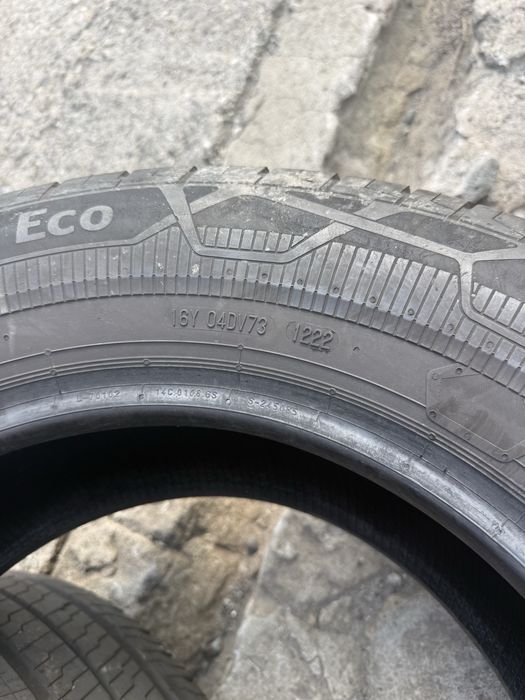 235/65R16C Continental(lato)